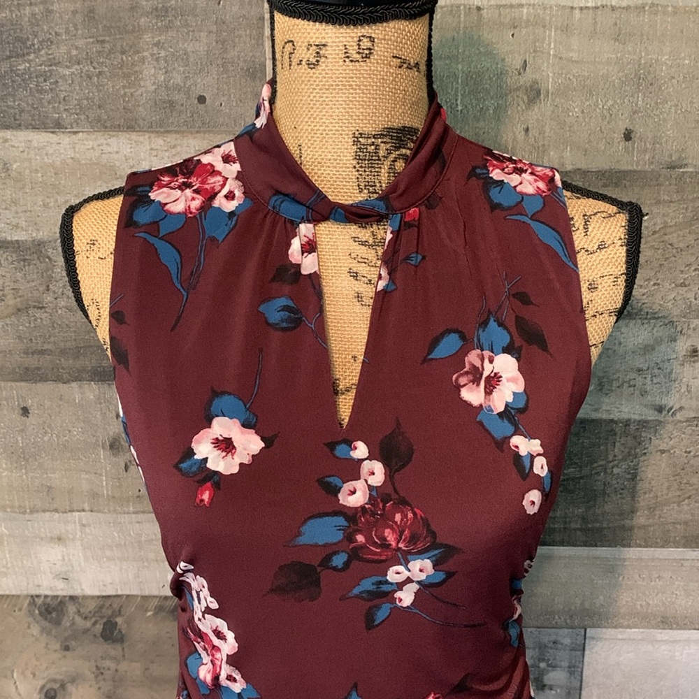White House Black Market Sleeveless Floral Top Size S - Picture 5 of 16